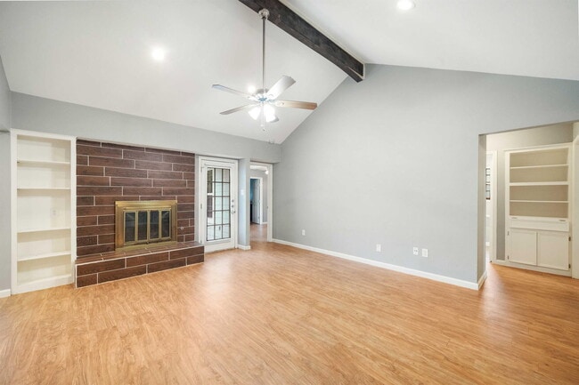 Building Photo - 16336 Edgemere Dr