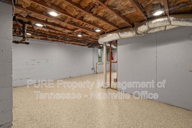 Building Photo - 2501 Carter Ave