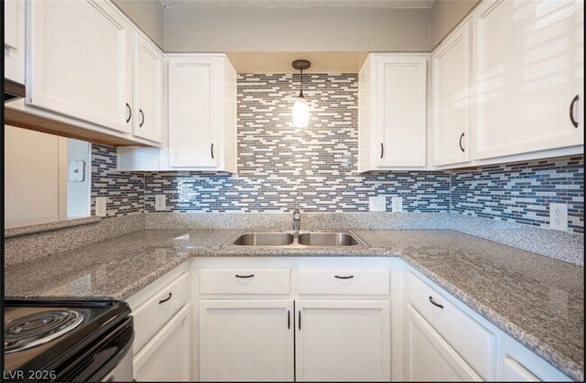 Building Photo - 5336 Mancos Ct