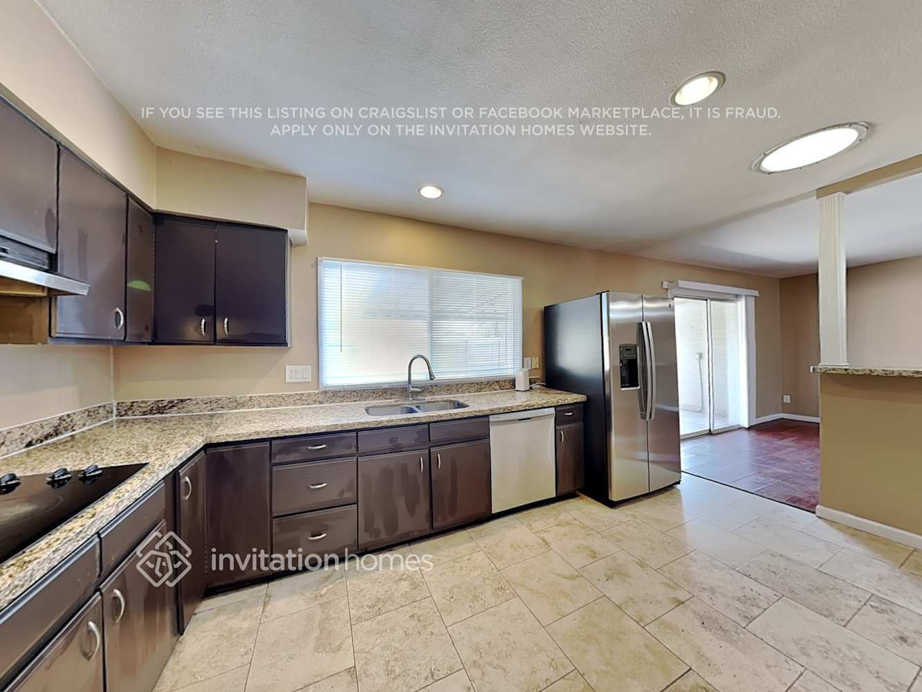 Building Photo - 2184 E Broadmor Dr