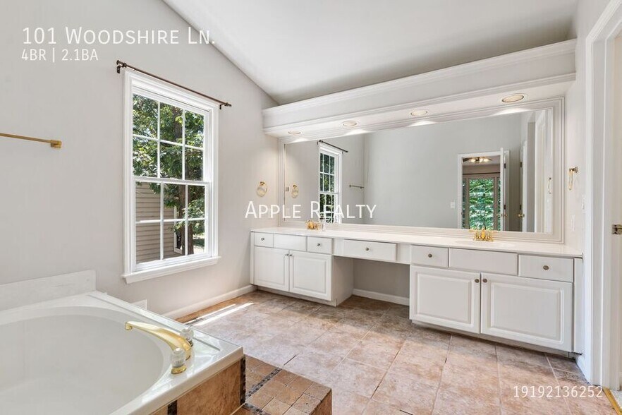 Building Photo - 101 Woodshire Ln
