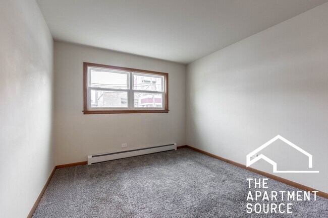 Building Photo - 328 Marengo Ave