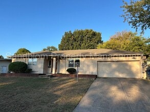 Building Photo - For Lease | South Tulsa | $1600 Rent