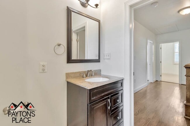 Building Photo - Beautifully Renovated in home in Historic Anacostia