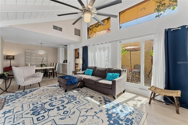 Building Photo - 5053 Maui Cir