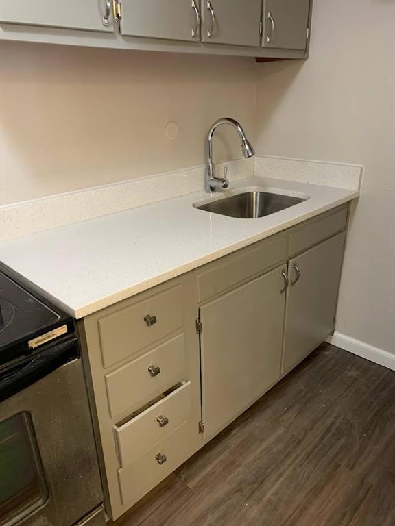 Building Photo - 300 Peachtree Rd NE