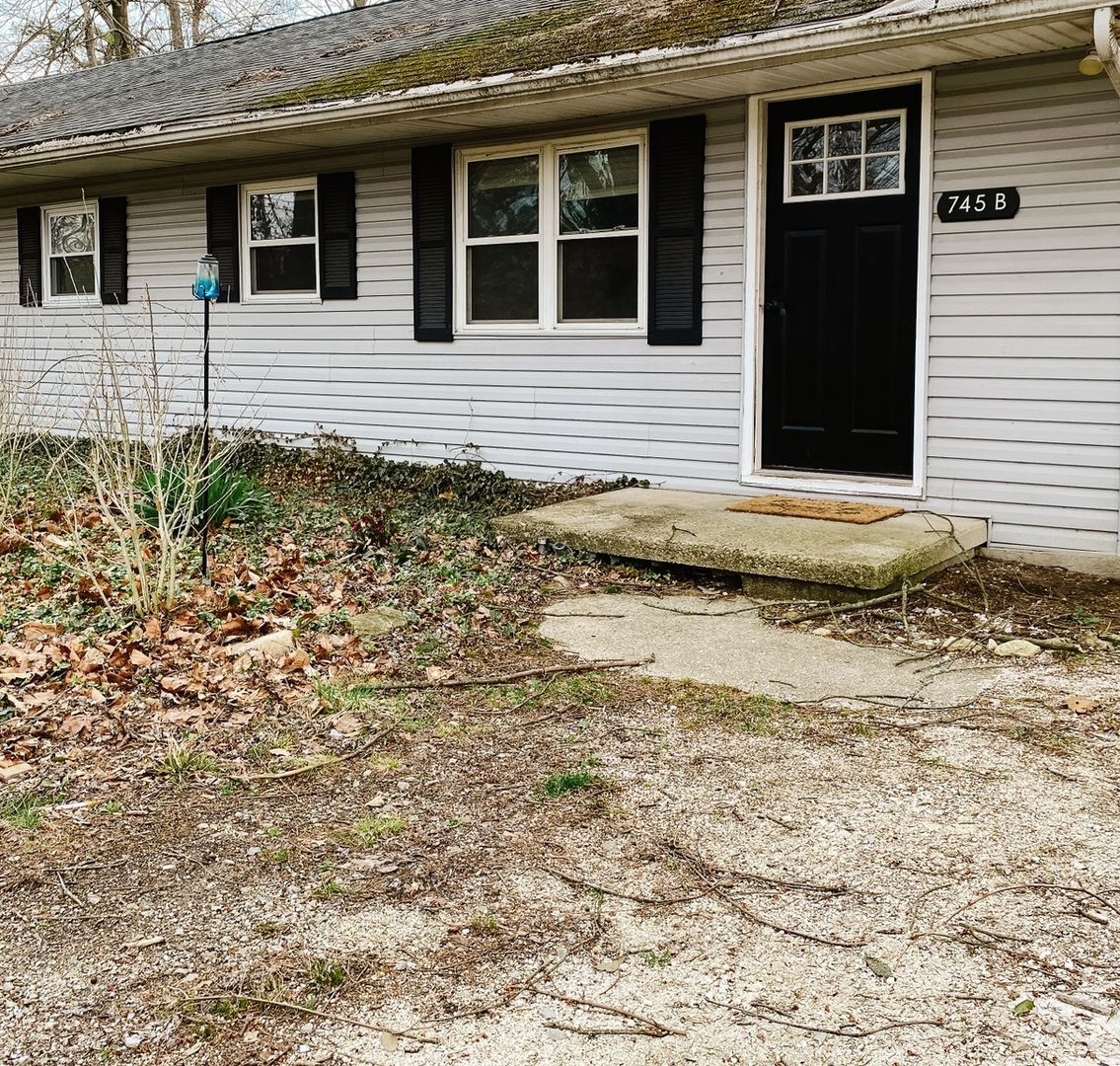 Building Photo - 745 Dayton St