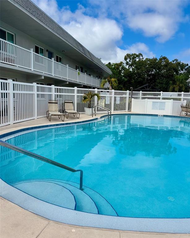 Building Photo - 1142 Sunset Point Rd