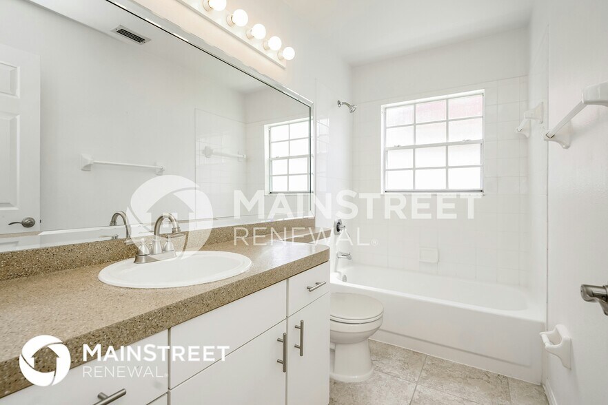 Building Photo - 891 N Atmore Cir