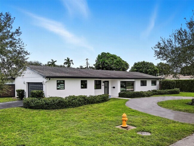 Building Photo - 8341 SW 87th Terrace