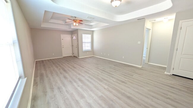 Building Photo - 3601 N Arroyo Park Ln