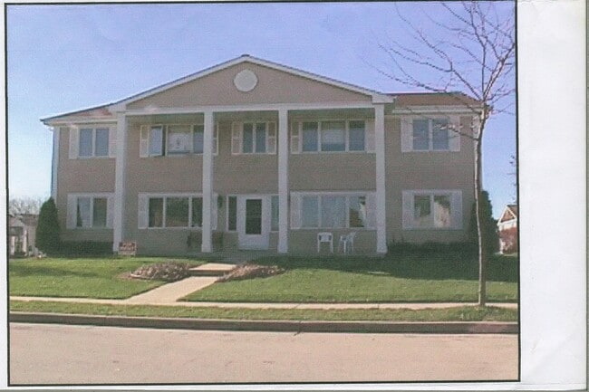 Building Photo - 2051 Cliff Alex Ct S