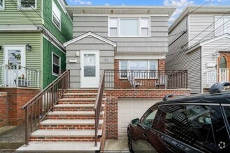 Building Photo - 32 E 36th St