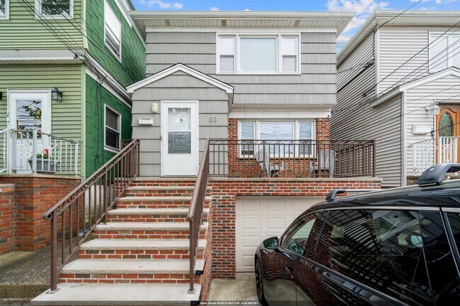 Primary Photo - 32 E 36th St