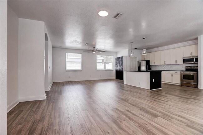 Building Photo - 3323 Michener Pl