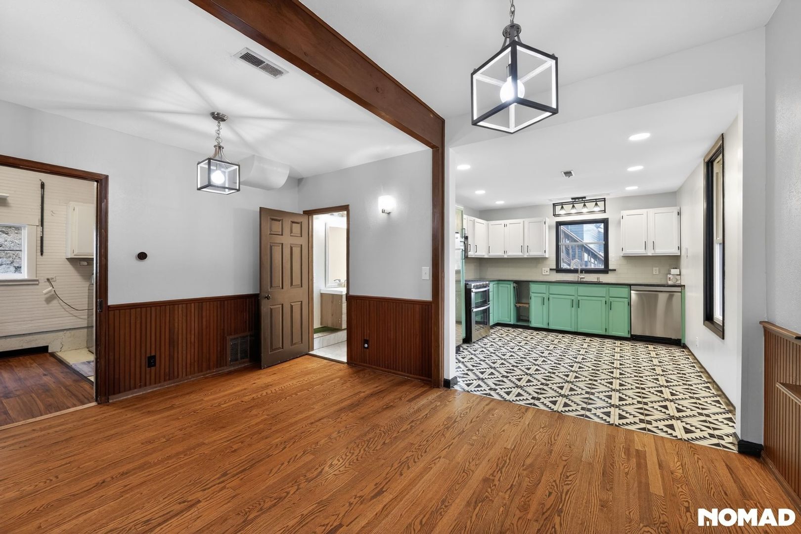 Building Photo - 1908 Wall St