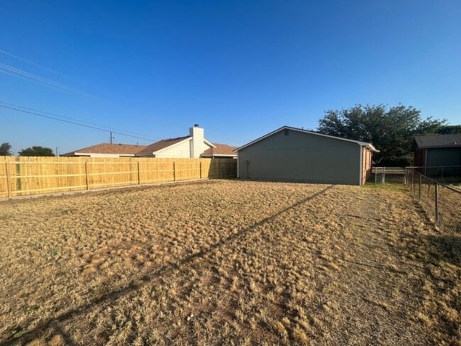 Building Photo - 2427 88th St