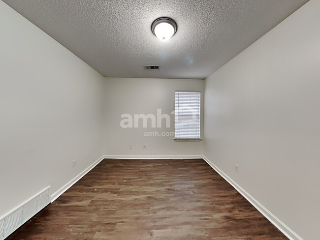 Building Photo - 2728 Green Turtle Trail