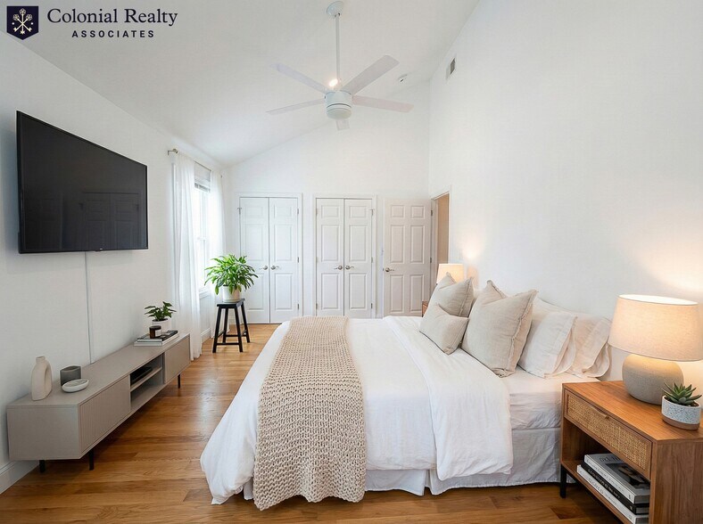 Building Photo - 9 Sexton St