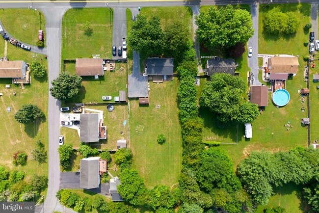Building Photo - 306 Fegan Rd