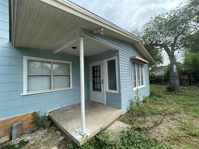 Building Photo - 2612 Roberts Cut Off Rd