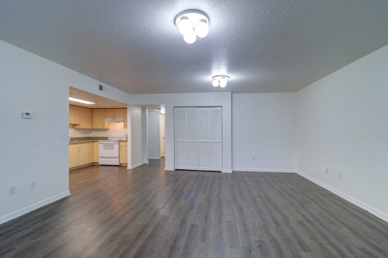 Building Photo - 8147 46th Ave N