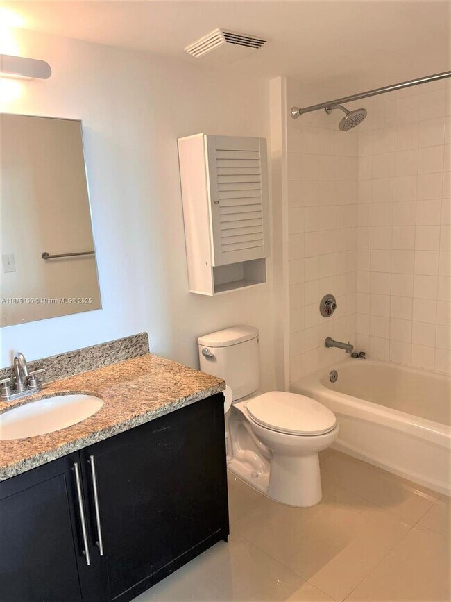 Building Photo - 3000 Coral Wy