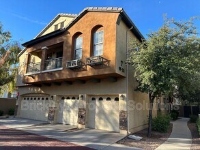 Building Photo - 2727 N Price Rd