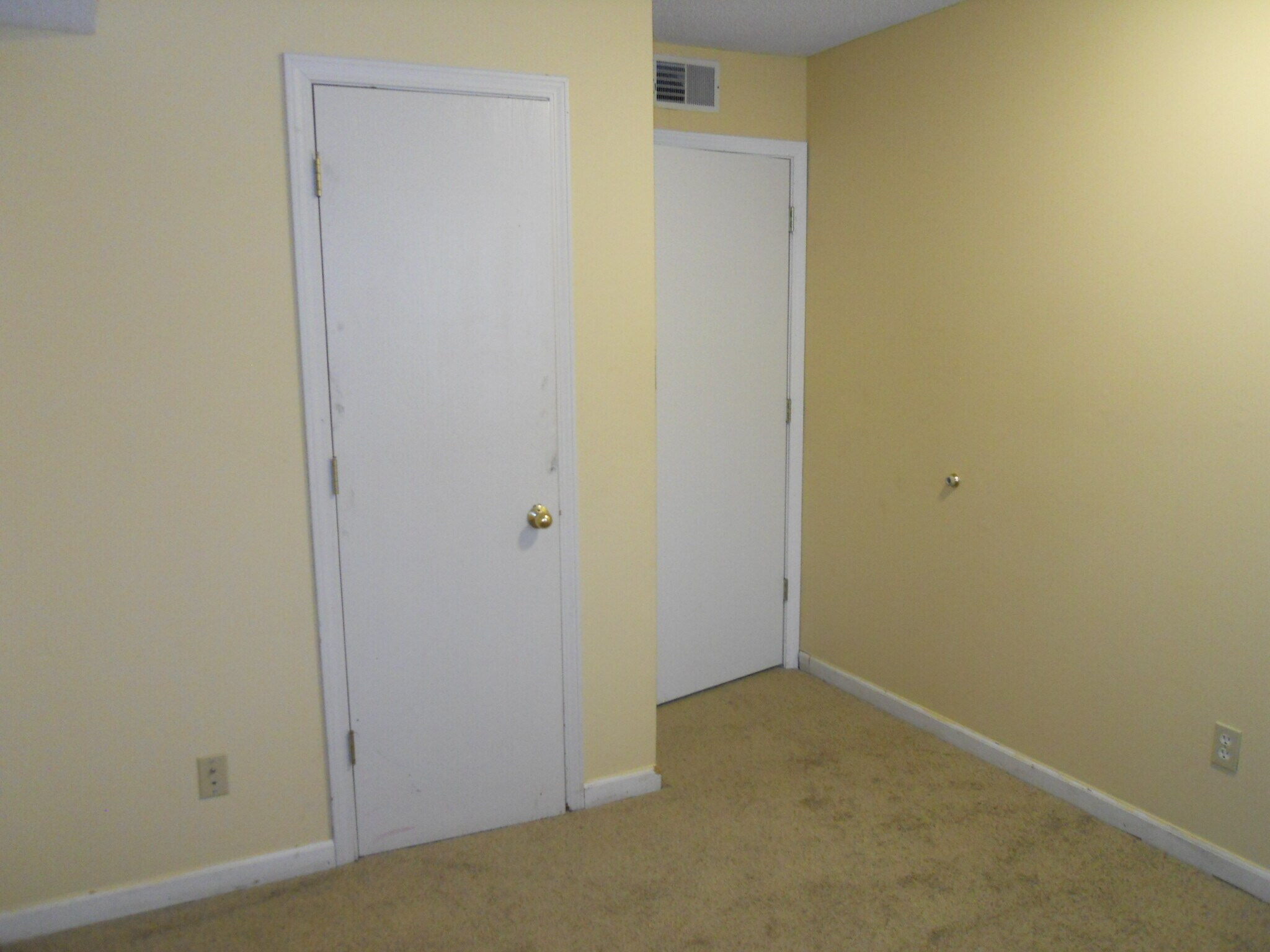 Bedroom #1 - 927 Emery Rd