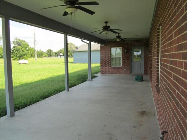 Building Photo - 19402 Bauer Rd