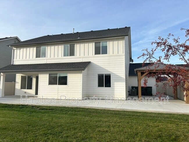 Building Photo - 7051 W Plateau Crk Dr