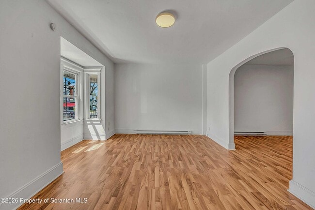 Building Photo - 1807 Green Ridge St