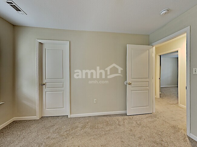 Building Photo - 1610 Polte Ln