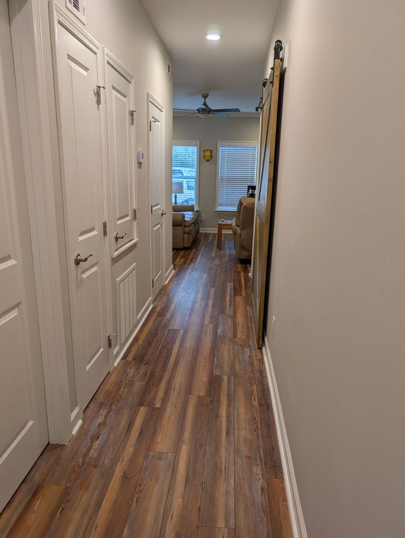 Building Photo - 238 Summerhill