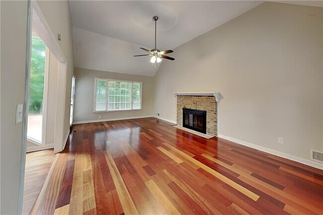 Building Photo - 2916 Sope Creek Dr