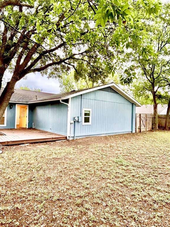 Building Photo - 4914 Scarsdale Dr