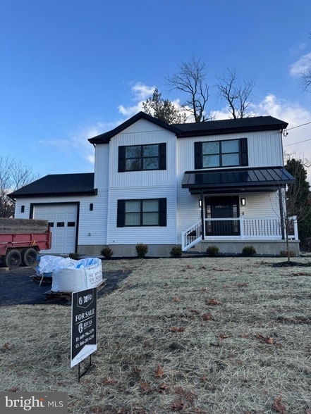 Building Photo - 1140 Parkside Ave.