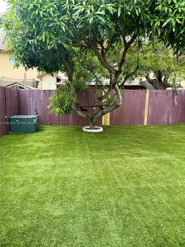 Building Photo - 4329 NW 3rd Ave