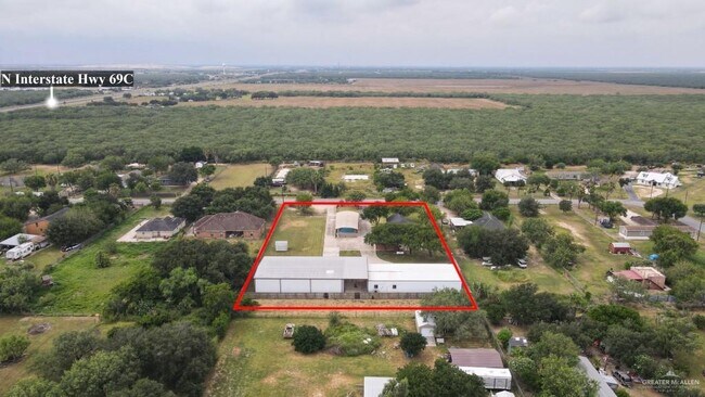 Building Photo - 413 S Los Cerritos Cir