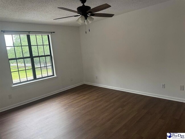 Building Photo - 1219 Brittany Dr