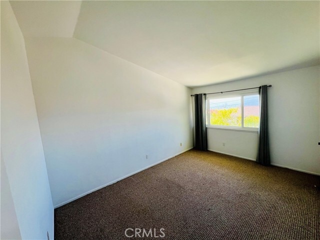 Building Photo - 28040 Lobrook Dr