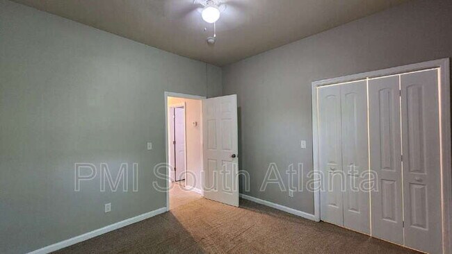 Building Photo - 1366 Clermont Ave