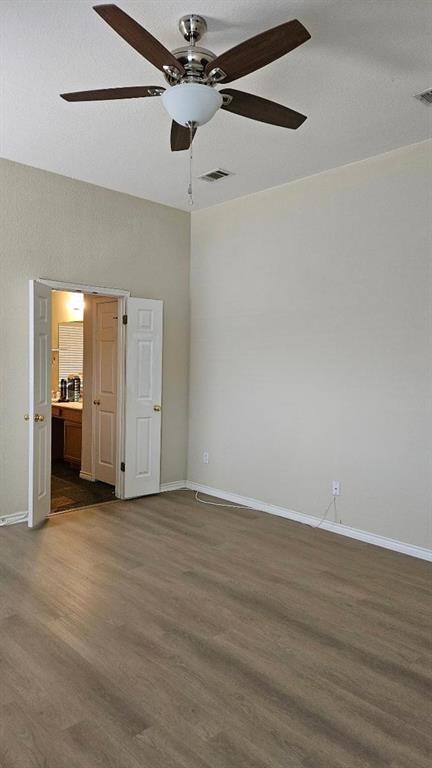 Building Photo - 652 Columbine Ave