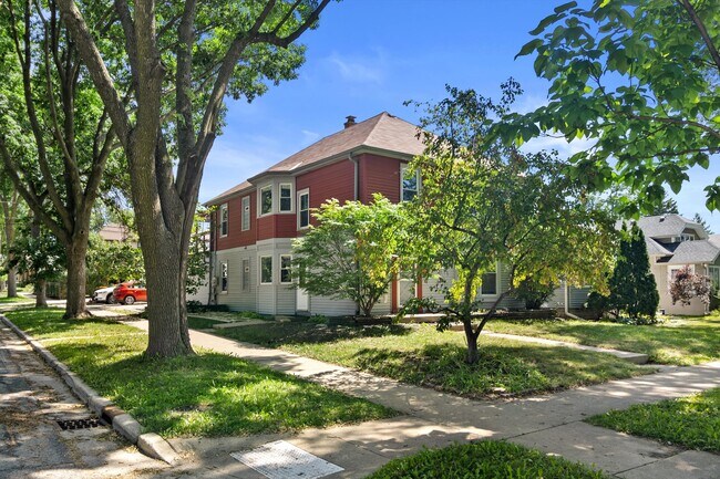Building Photo - 2378 N 69th St
