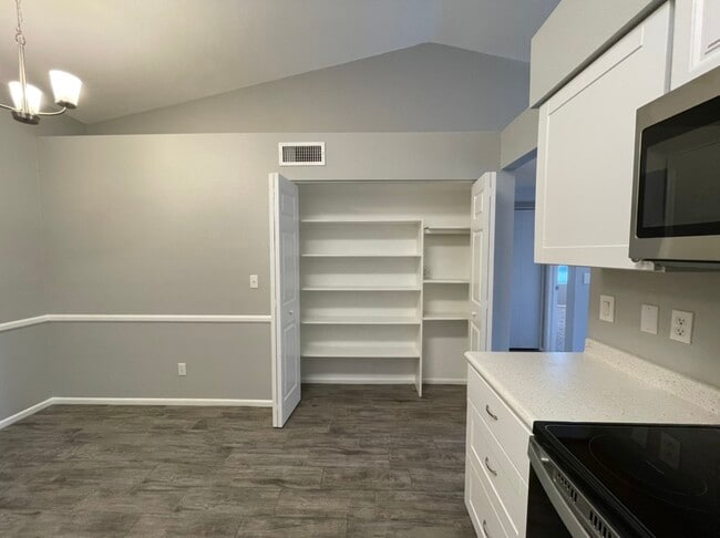 Kitchen Pantry - 726 S Nebraska St