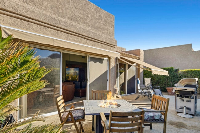 Building Photo - 48538 Via Amistad