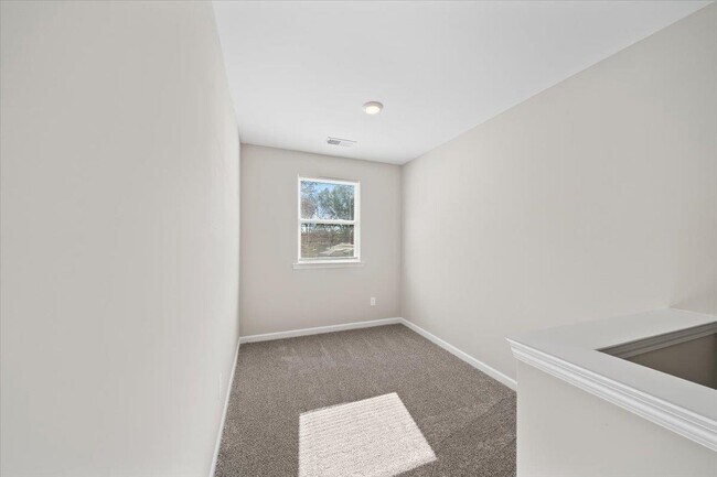 Building Photo - 3312 Tutwiler Ave