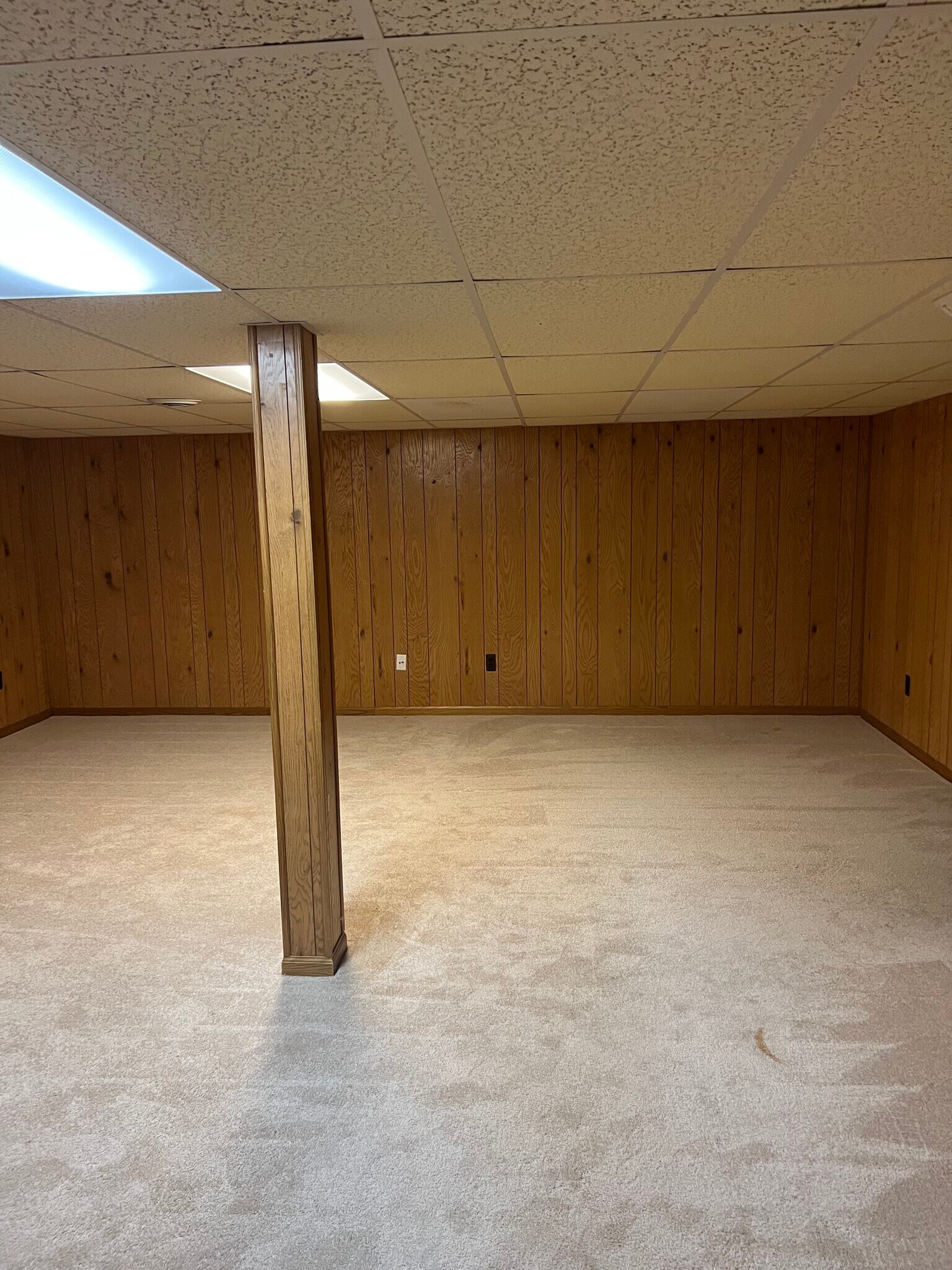 Building Photo - 39930 Crosswinds Rd