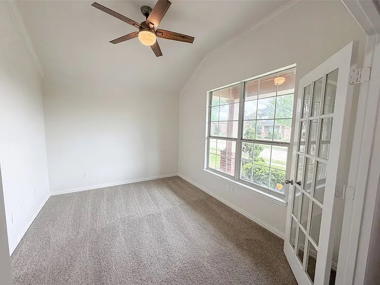Building Photo - 2126 Highland River Dr