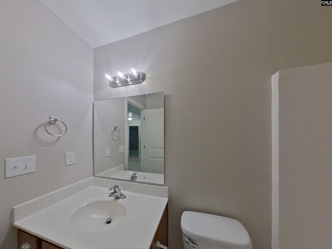Building Photo - 144 Bartram Way
